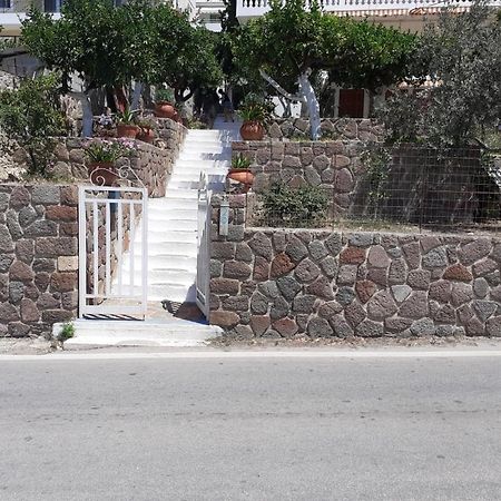 Blue On The Beach Poros Town Екстер'єр фото
