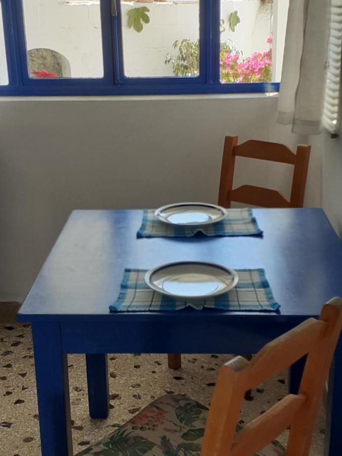 Blue On The Beach Poros Town Екстер'єр фото