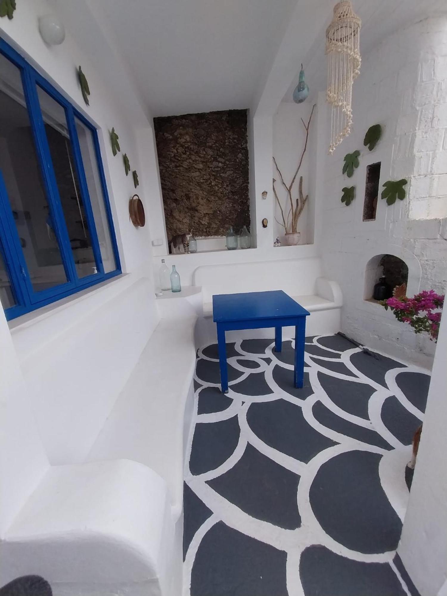 Blue On The Beach Poros Town Екстер'єр фото